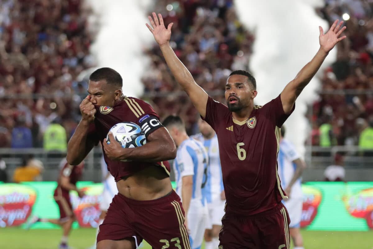 Las mejores imágenes del partido entre la Vinotinto y Argentina en Maturín
