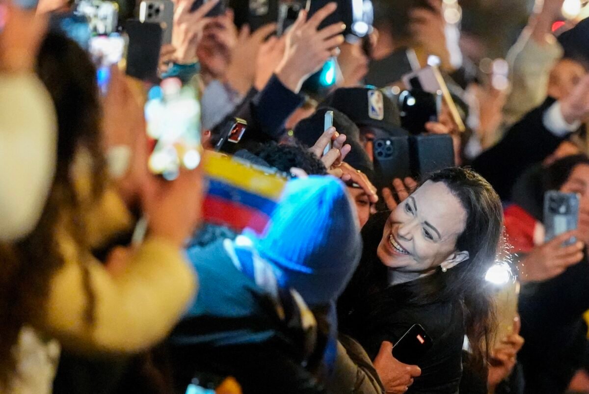 Las imágenes de la primera aparición pública de María Corina Machado en Oslo