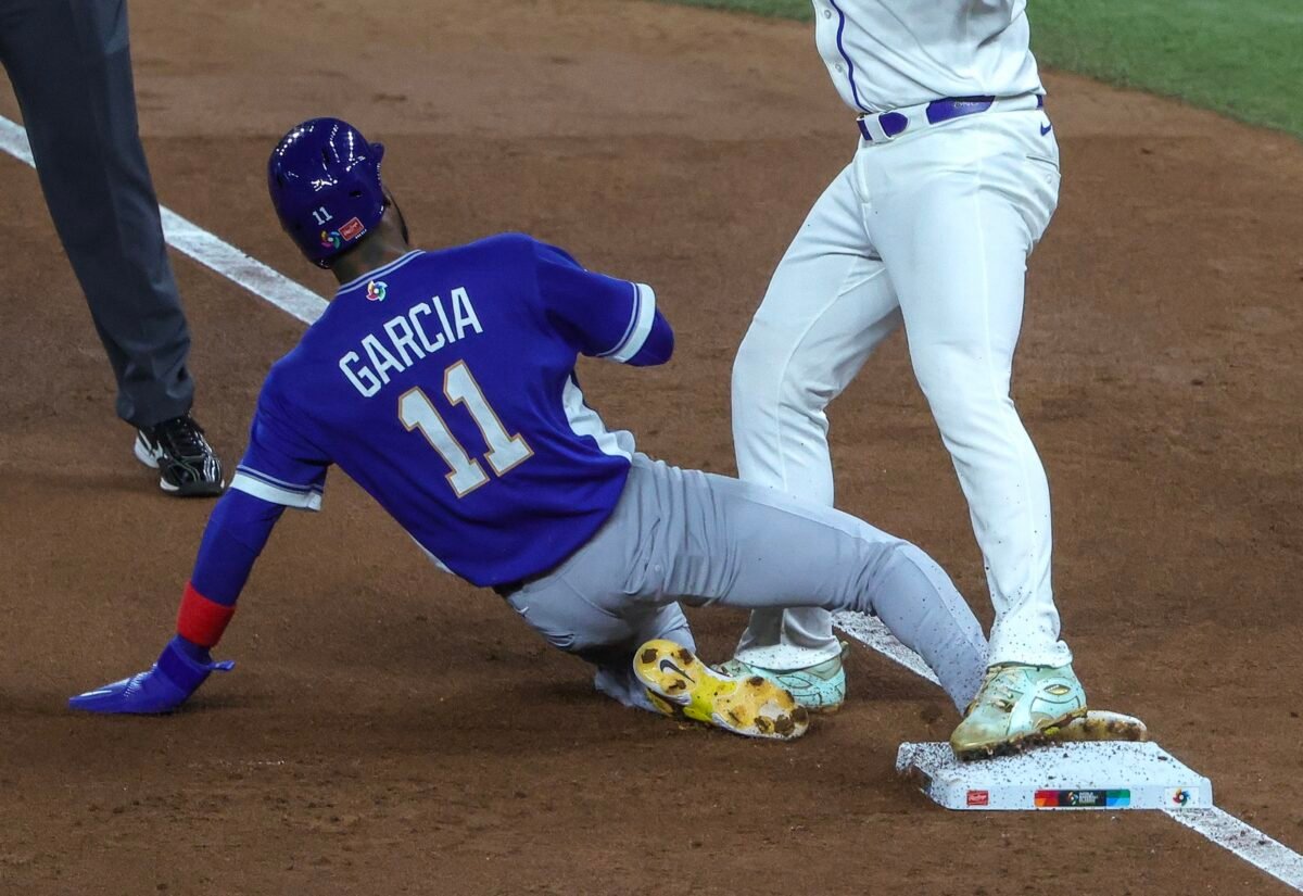 Venezuela remontó ante Italia y avanzó a su primera final del Clásico Mundial de Beisbol